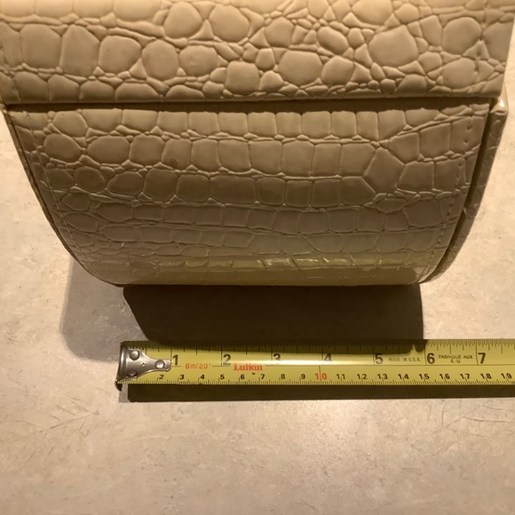 Purse sized Off White Jewellery Box - Picture 6 of 6